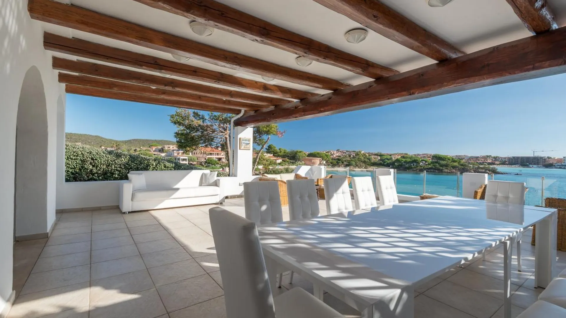 Villa Bianca With A Heated Swimming Pool Golfo Aranci Italy