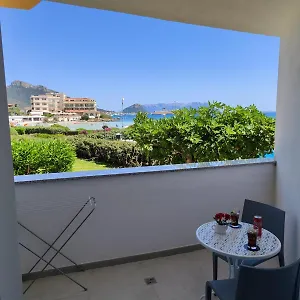 Rooms, Maksim Golfo Aranci